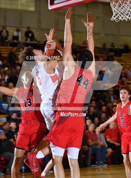 Thumbnail 3 in Harvard-Westlake @ Mater Dei (Nike Extravaganza) photogallery.