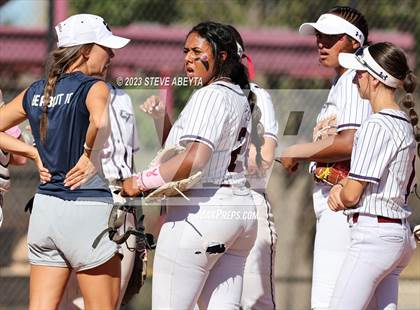 Thumbnail 1 in Broomfield vs. Cherokee Trail (CHSAA 5A First Round) photogallery.