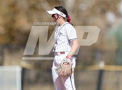 Thumbnail 2 in Broomfield vs. Cherokee Trail (CHSAA 5A First Round) photogallery.