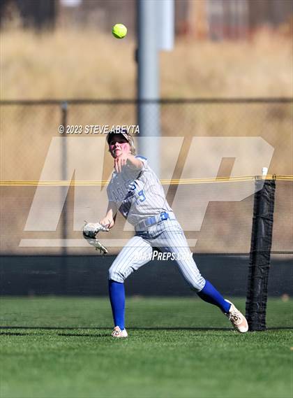 Thumbnail 3 in Broomfield vs. Cherokee Trail (CHSAA 5A First Round) photogallery.