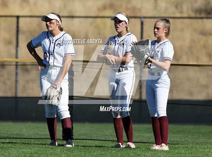 Thumbnail 2 in Broomfield vs. Cherokee Trail (CHSAA 5A First Round) photogallery.