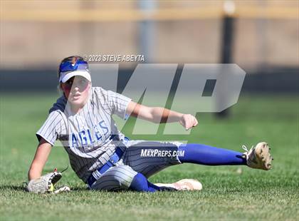 Thumbnail 1 in Broomfield vs. Cherokee Trail (CHSAA 5A First Round) photogallery.