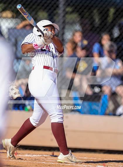 Thumbnail 1 in Broomfield vs. Cherokee Trail (CHSAA 5A First Round) photogallery.