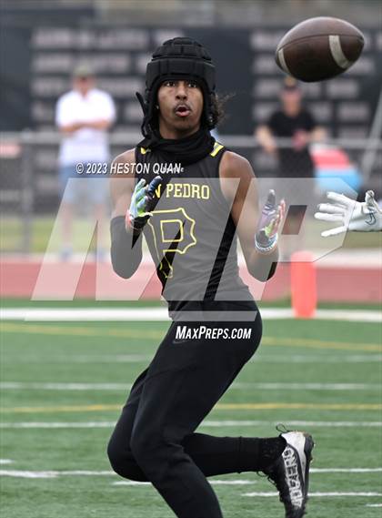 Thumbnail 2 in St. Margaret's vs. San Pedro  (Ocean View Seahawk Classic) photogallery.