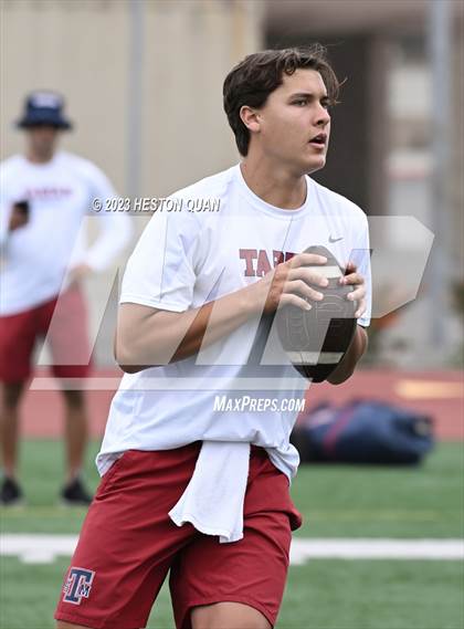 Thumbnail 3 in St. Margaret's vs. San Pedro  (Ocean View Seahawk Classic) photogallery.