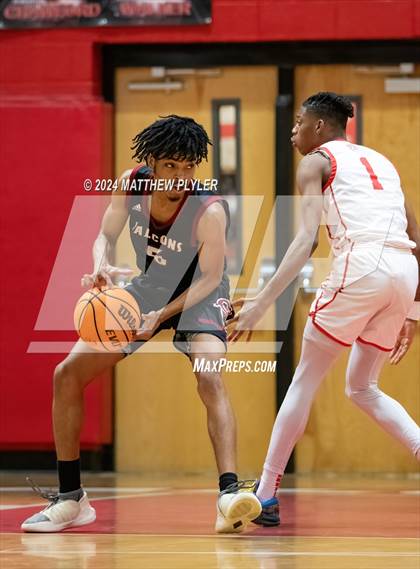 Thumbnail 1 in Seventy-First vs South Central (NCHSAA 3A - Third Round) photogallery.
