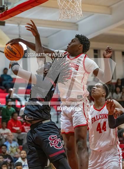 Thumbnail 3 in Seventy-First vs South Central (NCHSAA 3A - Third Round) photogallery.