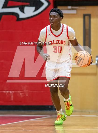 Thumbnail 3 in Seventy-First vs South Central (NCHSAA 3A - Third Round) photogallery.