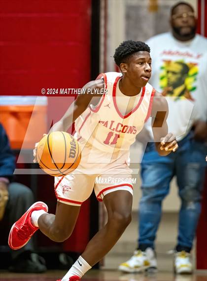 Thumbnail 1 in Seventy-First vs South Central (NCHSAA 3A - Third Round) photogallery.