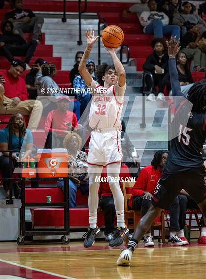 Thumbnail 3 in Seventy-First vs South Central (NCHSAA 3A - Third Round) photogallery.