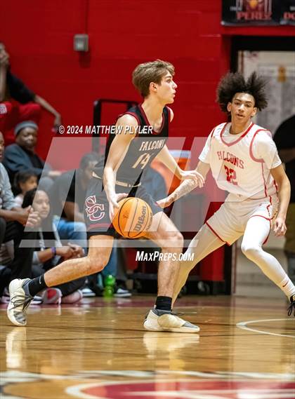 Thumbnail 2 in Seventy-First vs South Central (NCHSAA 3A - Third Round) photogallery.