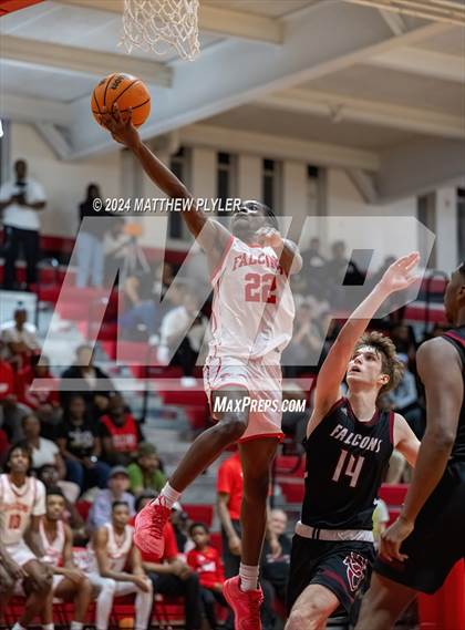 Thumbnail 3 in Seventy-First vs South Central (NCHSAA 3A - Third Round) photogallery.