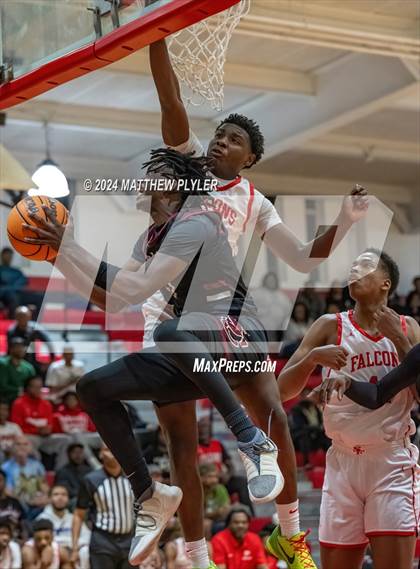 Thumbnail 1 in Seventy-First vs South Central (NCHSAA 3A - Third Round) photogallery.