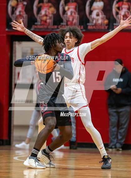 Thumbnail 1 in Seventy-First vs South Central (NCHSAA 3A - Third Round) photogallery.