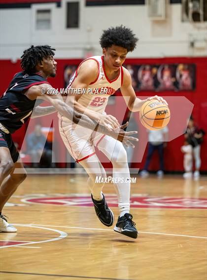 Thumbnail 2 in Seventy-First vs South Central (NCHSAA 3A - Third Round) photogallery.