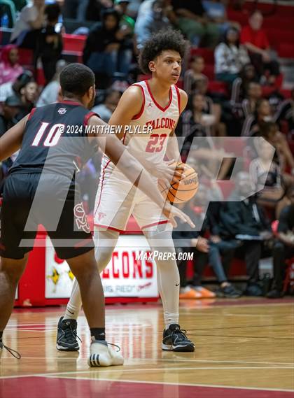 Thumbnail 3 in Seventy-First vs South Central (NCHSAA 3A - Third Round) photogallery.