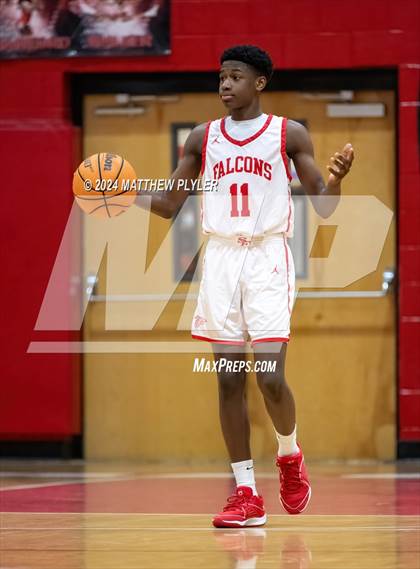 Thumbnail 2 in Seventy-First vs South Central (NCHSAA 3A - Third Round) photogallery.