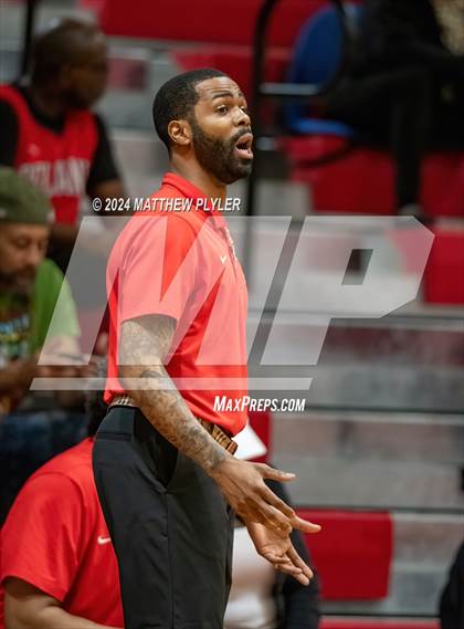 Thumbnail 2 in Seventy-First vs South Central (NCHSAA 3A - Third Round) photogallery.