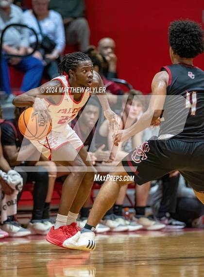 Thumbnail 1 in Seventy-First vs South Central (NCHSAA 3A - Third Round) photogallery.