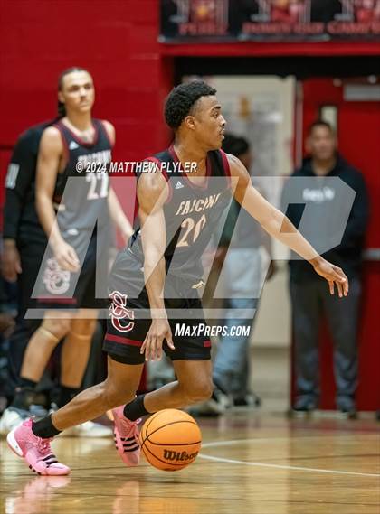 Thumbnail 1 in Seventy-First vs South Central (NCHSAA 3A - Third Round) photogallery.