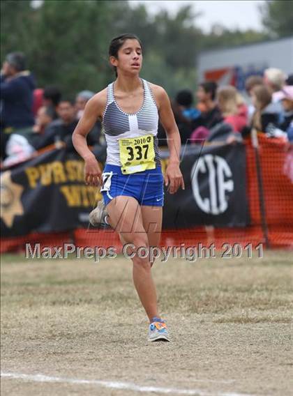 Thumbnail 1 in CIF State Cross Country Championships (D1 Girls) photogallery.