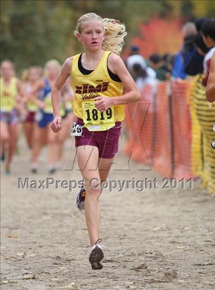 Thumbnail 1 in CIF State Cross Country Championships (D1 Girls) photogallery.