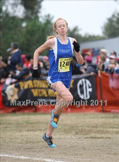 Thumbnail 3 in CIF State Cross Country Championships (D1 Girls) photogallery.