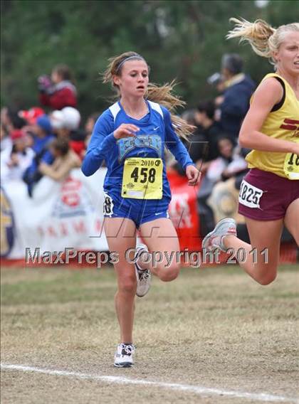 Thumbnail 1 in CIF State Cross Country Championships (D1 Girls) photogallery.