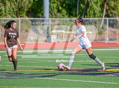 Thumbnail 3 in Monte Vista @ Serra photogallery.
