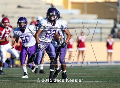Thumbnail 1 in Vasquez @ Santa Paula photogallery.