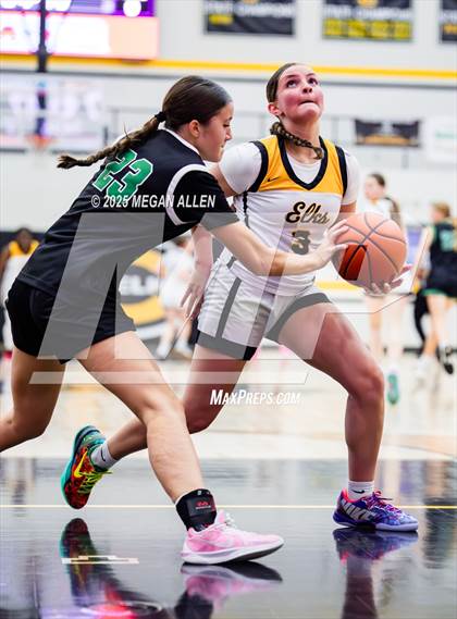 Thumbnail 1 in JV: Dublin Coffman @ Centerville photogallery.