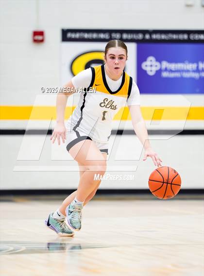 Thumbnail 3 in JV: Dublin Coffman @ Centerville photogallery.