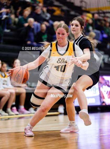 Thumbnail 3 in JV: Dublin Coffman @ Centerville photogallery.