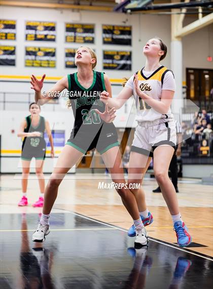 Thumbnail 1 in JV: Dublin Coffman @ Centerville photogallery.
