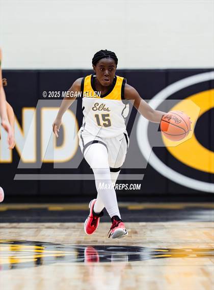 Thumbnail 2 in JV: Dublin Coffman @ Centerville photogallery.