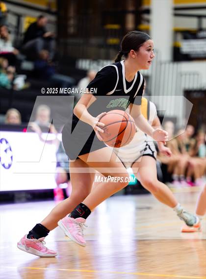 Thumbnail 3 in JV: Dublin Coffman @ Centerville photogallery.