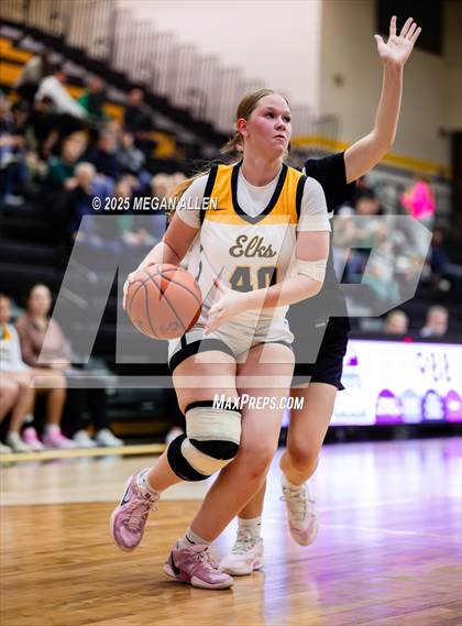 Thumbnail 1 in JV: Dublin Coffman @ Centerville photogallery.