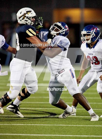 Thumbnail 2 in Cooper vs Keller photogallery.