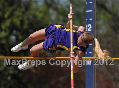Thumbnail 2 in Georgia Coaches Invitational  photogallery.