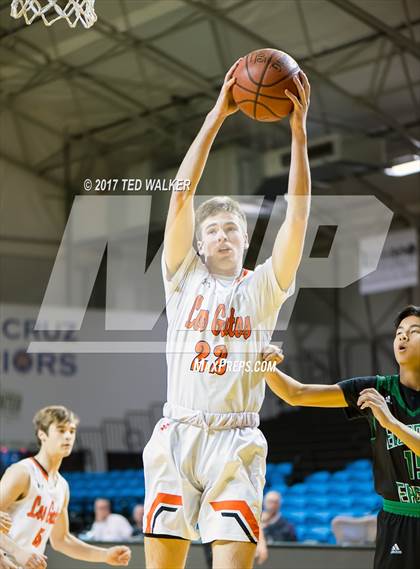 Thumbnail 2 in El Camino vs. Los Gatos (Warriors Nor-Cal Invitational) photogallery.