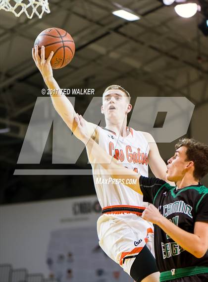 Thumbnail 2 in El Camino vs. Los Gatos (Warriors Nor-Cal Invitational) photogallery.