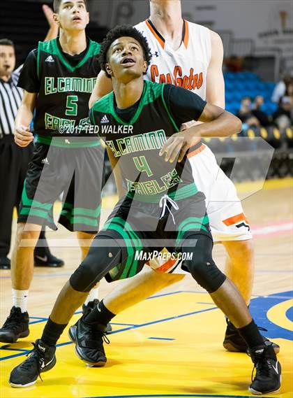 Thumbnail 3 in El Camino vs. Los Gatos (Warriors Nor-Cal Invitational) photogallery.