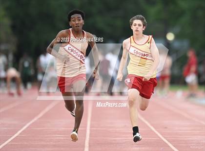 Thumbnail 3 in Brother Martin "Chubby Marks" Relays (Track Events) photogallery.