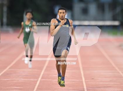 Thumbnail 2 in Brother Martin "Chubby Marks" Relays (Track Events) photogallery.