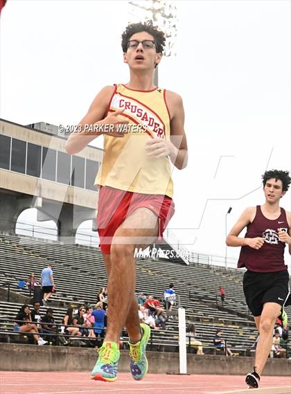Thumbnail 2 in Brother Martin "Chubby Marks" Relays (Track Events) photogallery.