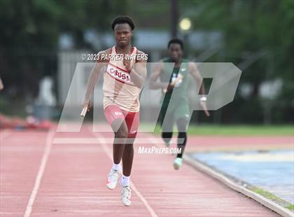 Thumbnail 3 in Brother Martin "Chubby Marks" Relays (Track Events) photogallery.
