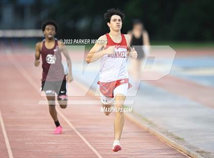 Thumbnail 1 in Brother Martin "Chubby Marks" Relays (Track Events) photogallery.