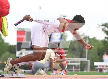 Thumbnail 2 in Brother Martin "Chubby Marks" Relays (Track Events) photogallery.