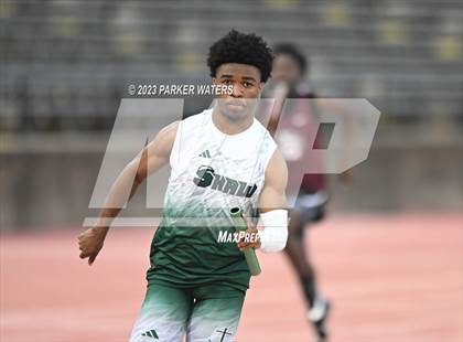 Thumbnail 2 in Brother Martin "Chubby Marks" Relays (Track Events) photogallery.