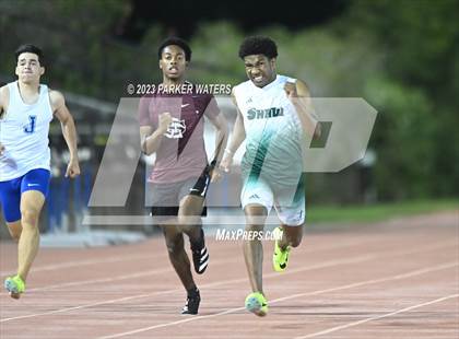 Thumbnail 3 in Brother Martin "Chubby Marks" Relays (Track Events) photogallery.